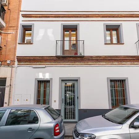 Alf119 Triana Apartament *
